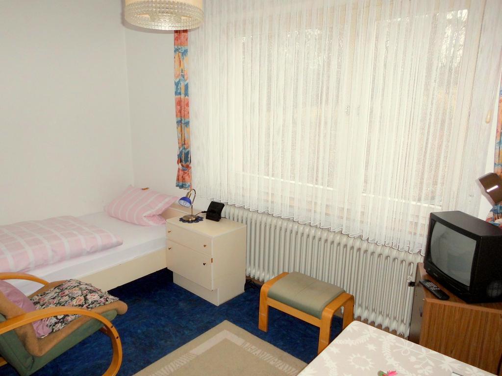 Hotel Haus Hellhohl Garni Брілон Номер фото